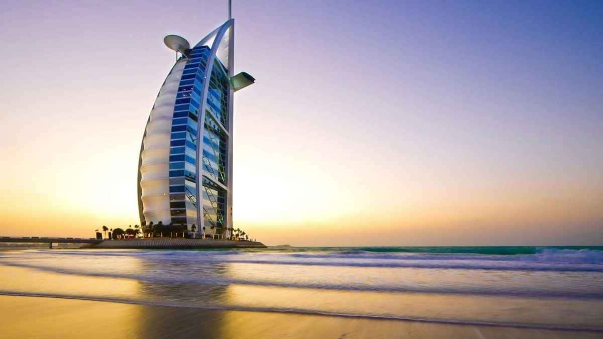 Dubai é a capital de qual país?