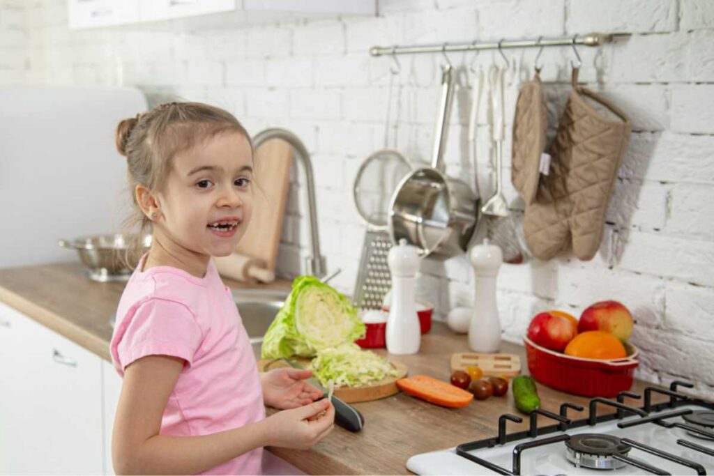 Crianças em casa: dicas essenciais para a cozinha