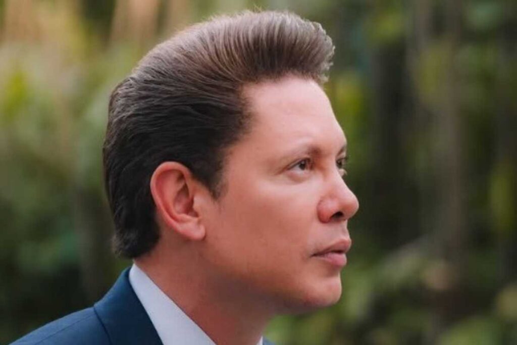 Um Domingo que Vai Marcar Vidas em Salvador: Prepare o Seu Coração para o Encontro com o Bispo Bruno Leonardo